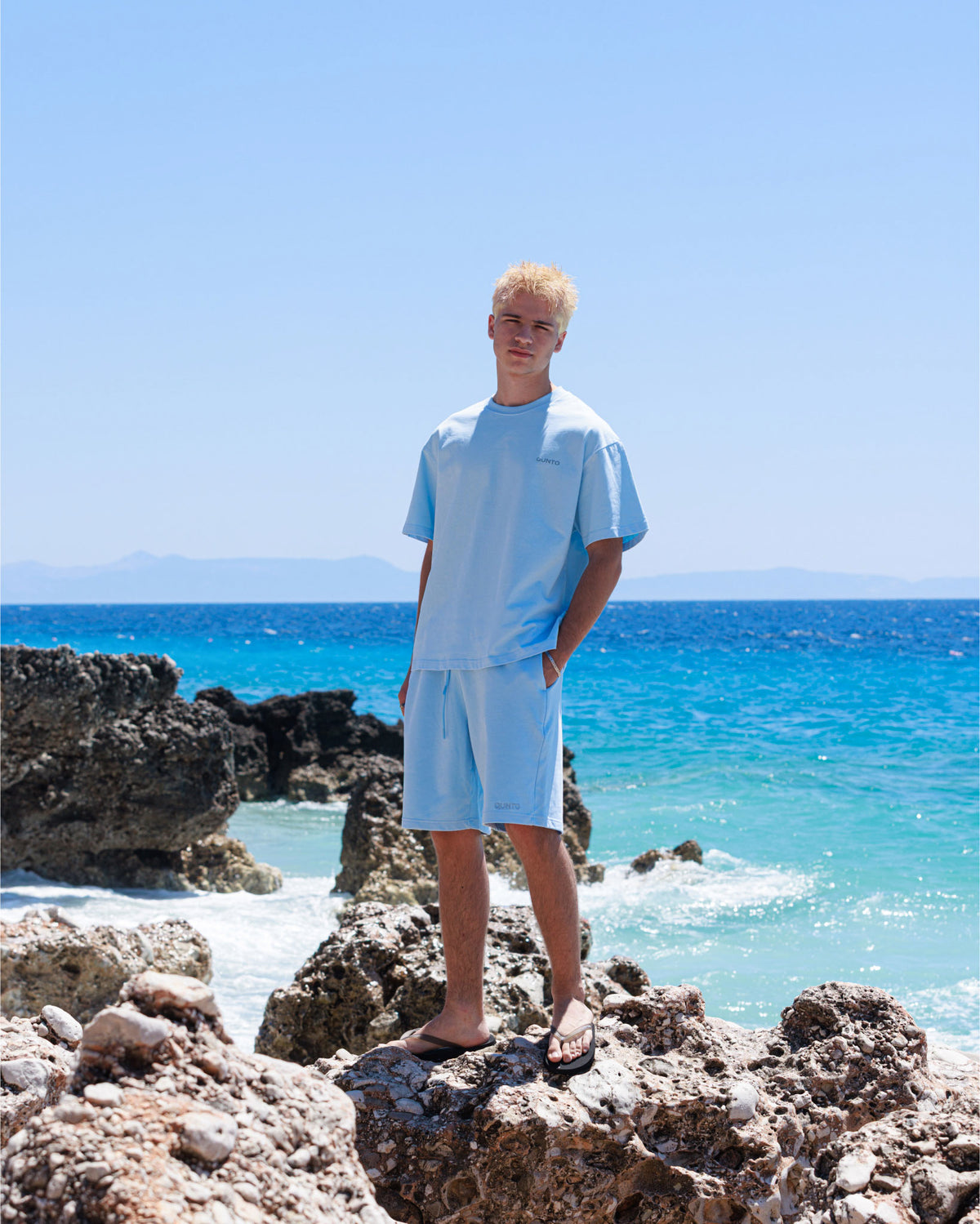 Back Logo T-Shirt / Blue