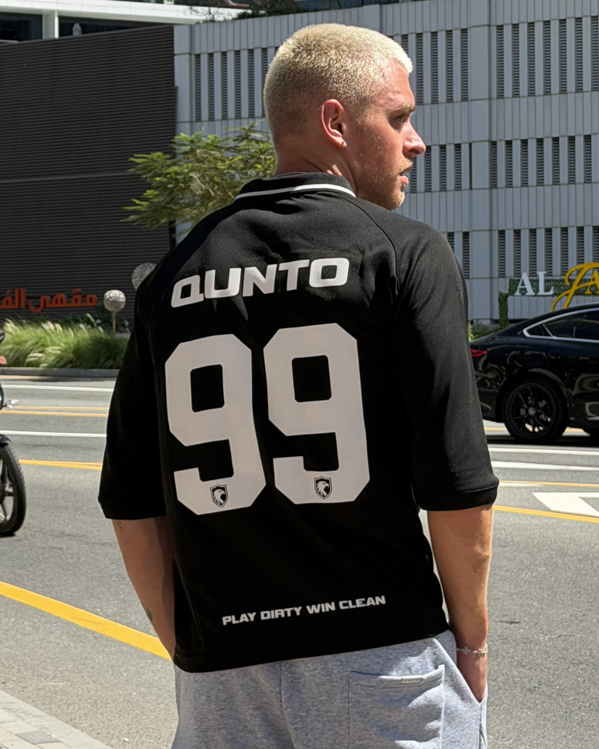 QUNTO Jersey Short Sleeve Black & Silver