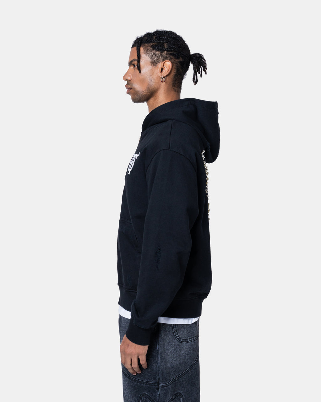 QT PEARL ZIPPER HOODIE BLACK
