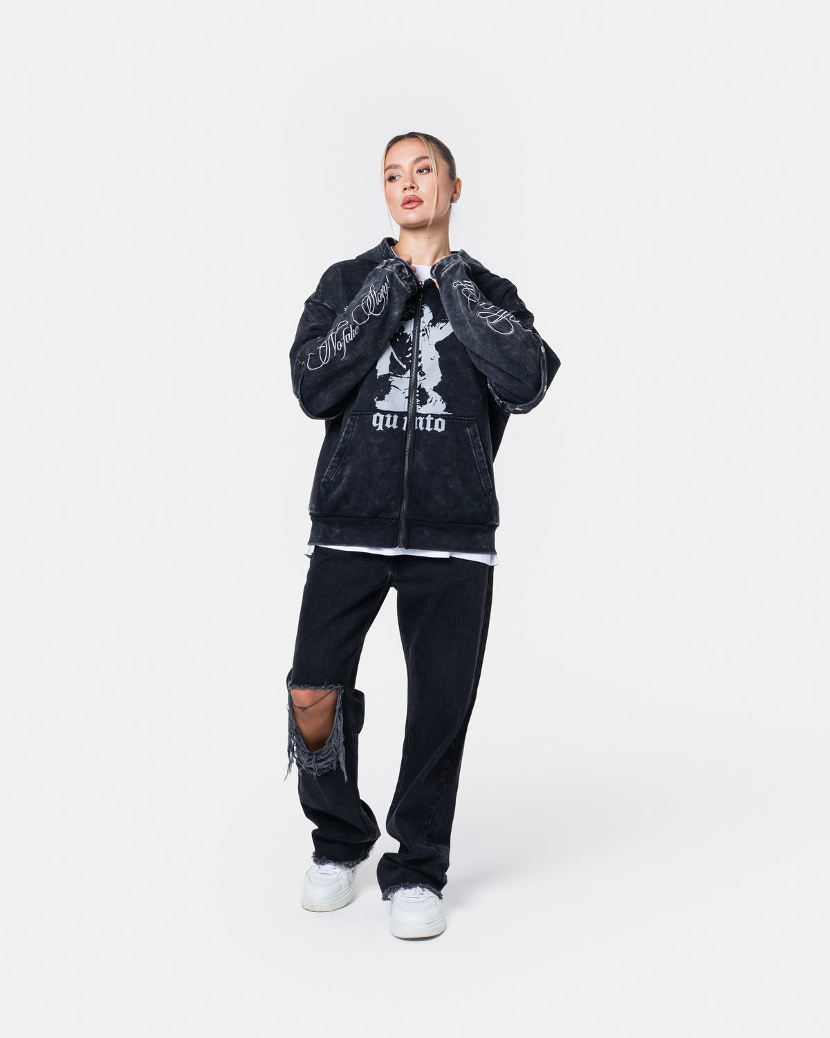 GRAFITI ZIPPER HOODIE BLACK